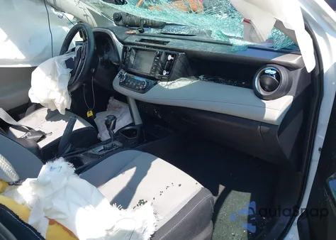 2018 Toyota Rav4 Adventure из США, поврежденный, VIN 2T3RFREV3JW730223